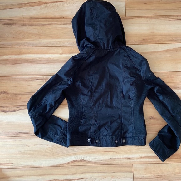 Guess Jacket - Picture 2 of 3